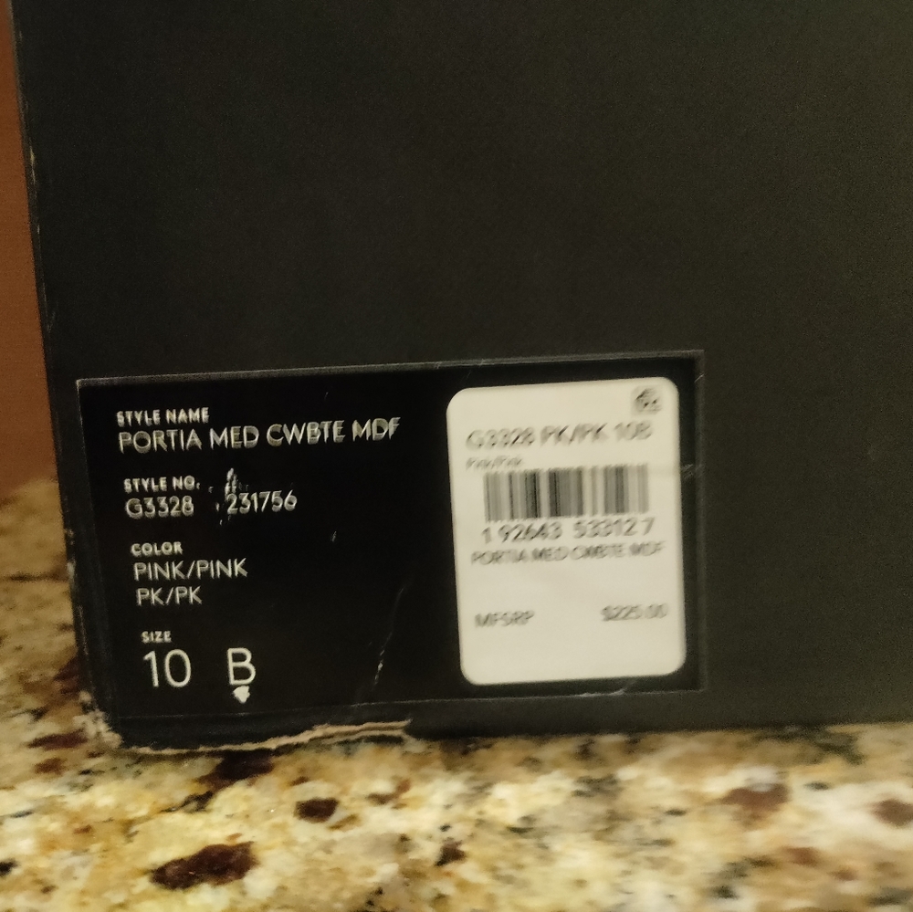 NWB Coach Portia Pink Metallic Shearling-Lined Boots. Retail:$225 - Picture 7 of 16